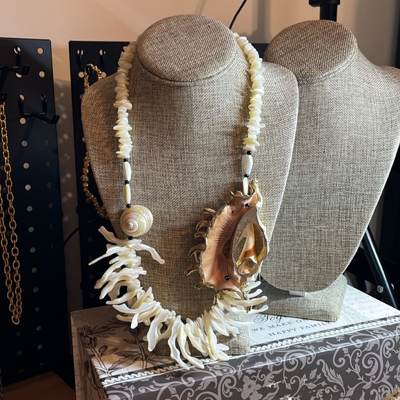 Good2bthrifty…..Live show listings only! - Picture 5 of 13